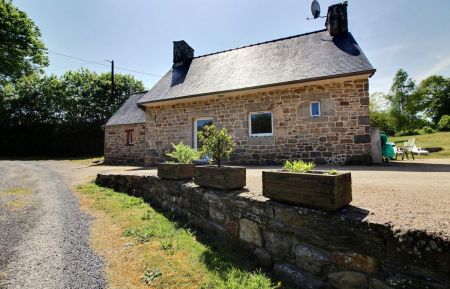 G&icirc;te n&deg;22G120522 Ploubezre - C&ocirc;tes d'Armor - photo