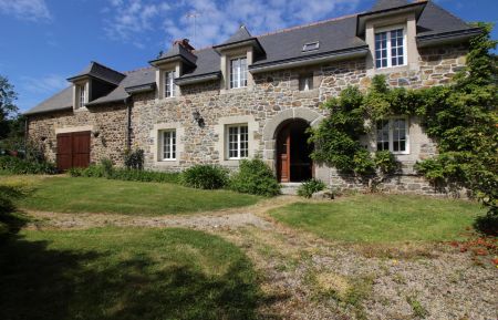 G&icirc;te n&deg;22G350417 H&eacute;nansal - C&ocirc;tes d'Armor - photo