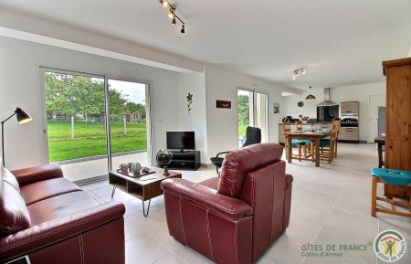 G&icirc;te n&deg;22G131714 Tr&eacute;l&eacute;vern - C&ocirc;tes d'Armor - photo