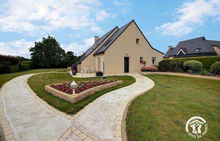 G&icirc;te n&deg;22G560407 &Eacute;vran - C&ocirc;tes d'Armor - photo