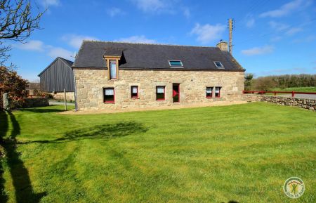 G&icirc;te n&deg;22G230206 Kerien - C&ocirc;tes d'Armor - photo