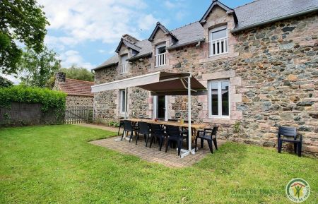 G&icirc;te n&deg;22G351350 Erquy - C&ocirc;tes d'Armor - photo