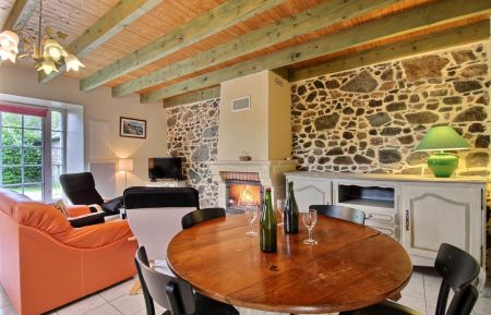 G&icirc;te n&deg;22G351138 Saint-Alban - C&ocirc;tes d'Armor - photo