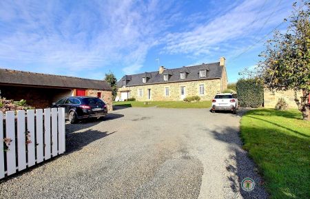 L'entrée de la propriété Gîte n°22G131035 Pleubian - Côtes d'Armor - L'entrée de la propriété