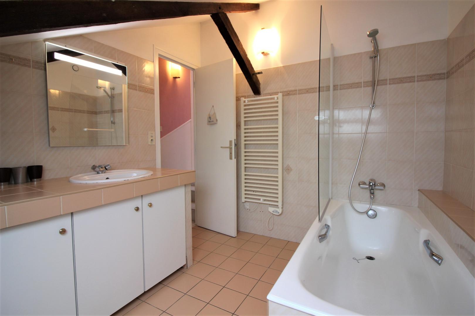 salle de bains étage photo 11