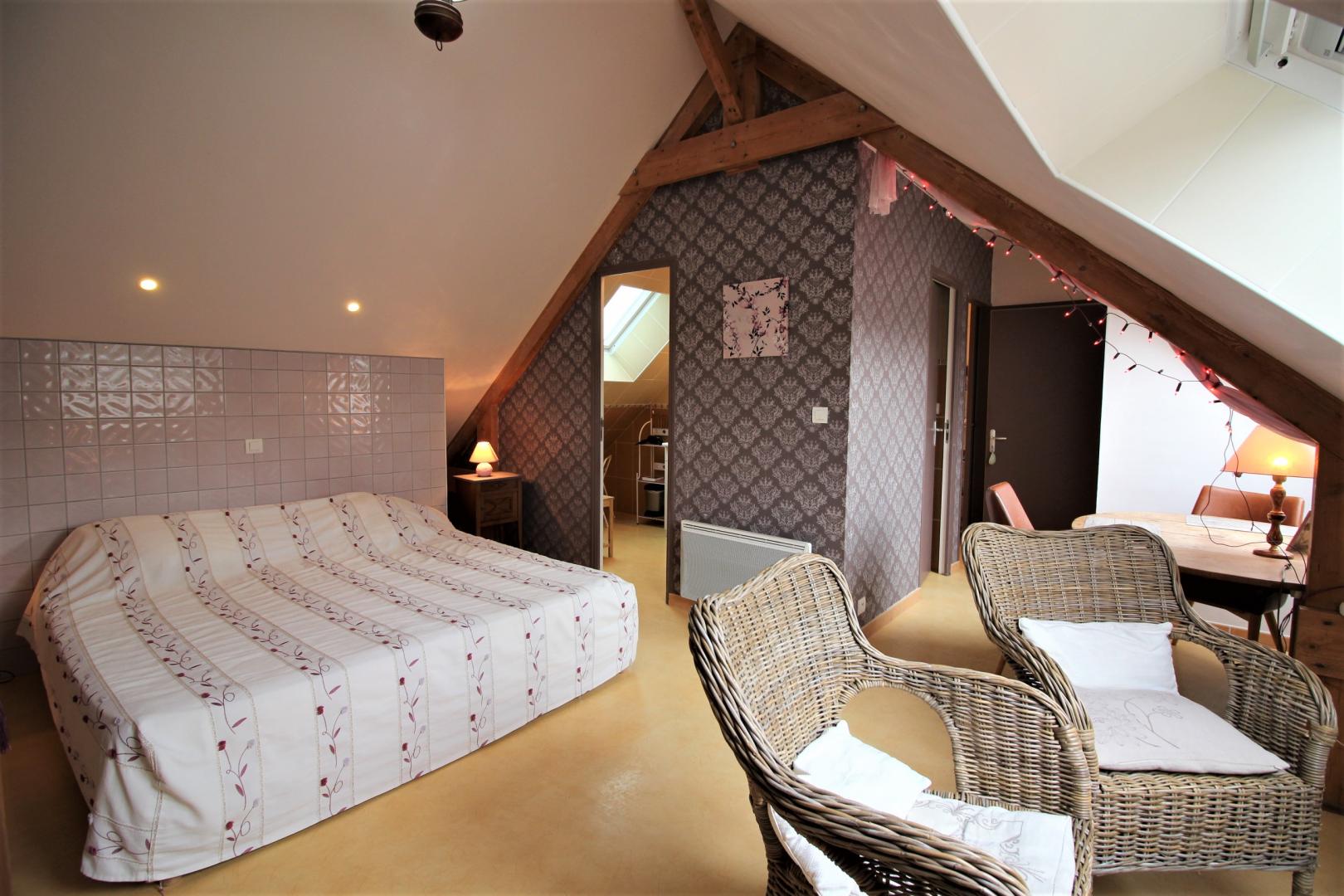 chambre rose violine photo 19