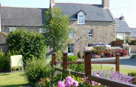 G&icirc;te n&deg;35G11158 Cancale - Ille-et-Vilaine - photo