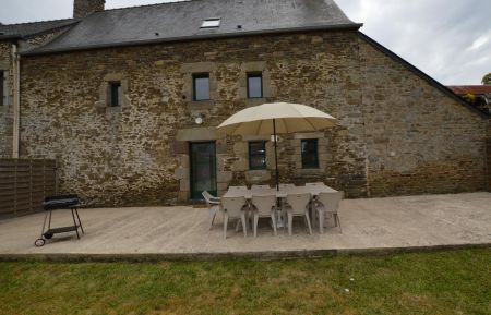 G&icirc;te n&deg;35G120131 Epiniac - Ille-et-Vilaine - photo