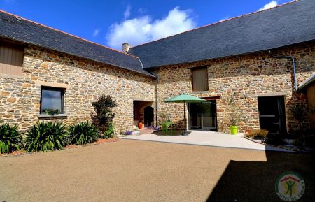 G&icirc;te n&deg;35G140292 Saint-Aubin-du-Cormier - Ille-et-Vilaine - photo