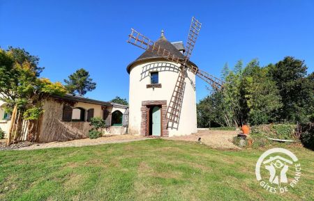 Moulin &agrave; vent35G141592 Org&egrave;res - Ille-et-Vilaine - photo