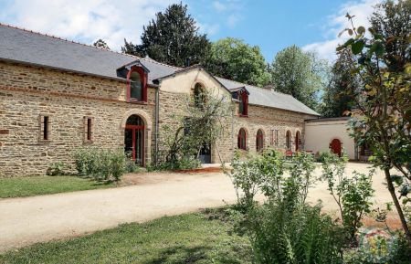 G&icirc;te n&deg;35G140451 Bourgbarr&eacute; - Ille-et-Vilaine - photo