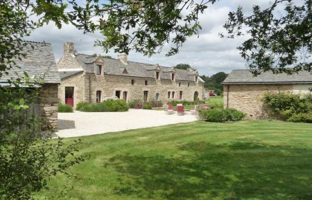 G&icirc;te n&deg;56G4648 Crach - Morbihan - long&egrave;re c&ocirc;t&eacute; sud