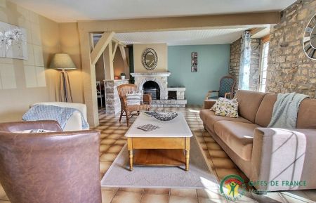 G&icirc;te n&deg;56G11968 Locoal-Mendon - Morbihan - photo