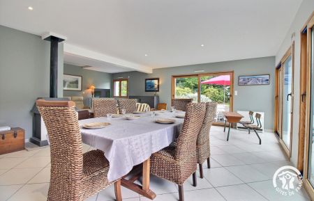 G&icirc;te n&deg;56G13019 Merlevenez - Morbihan - Espace repas