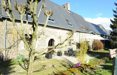 G&icirc;te n&deg;56G17711 Pluvigner - Morbihan - photo