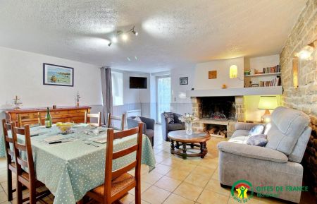 G&icirc;te n&deg;56G1845 Questembert - Morbihan - photo