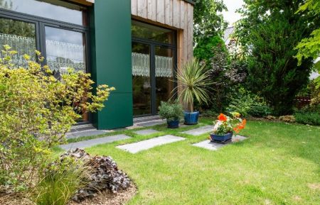 G&icirc;te n&deg;56G31012 Arradon - Morbihan - VOTRE SEJOUR DONNANT SUR LE JARDIN PAYSAGE