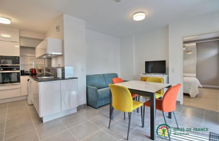 G&icirc;te n&deg;56G10723 Larmor-Plage - Morbihan - photo